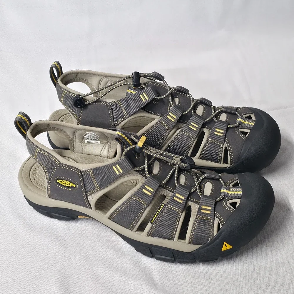 Keen Men's Newport H2 Hiking Sandals Size 10.5